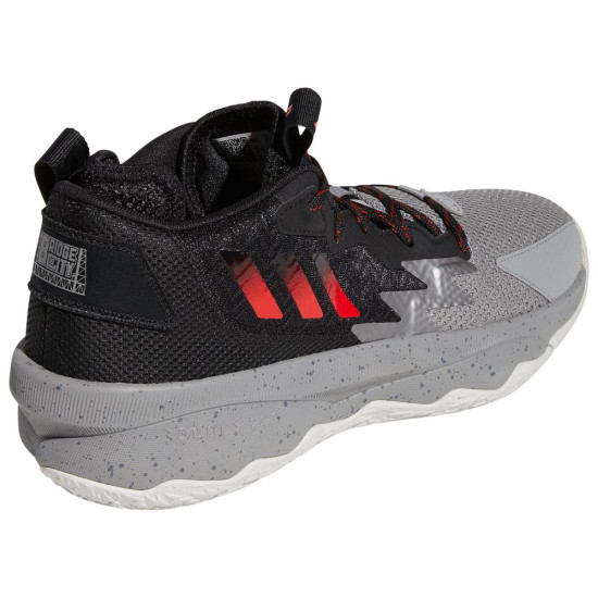 Adidas Dame 8